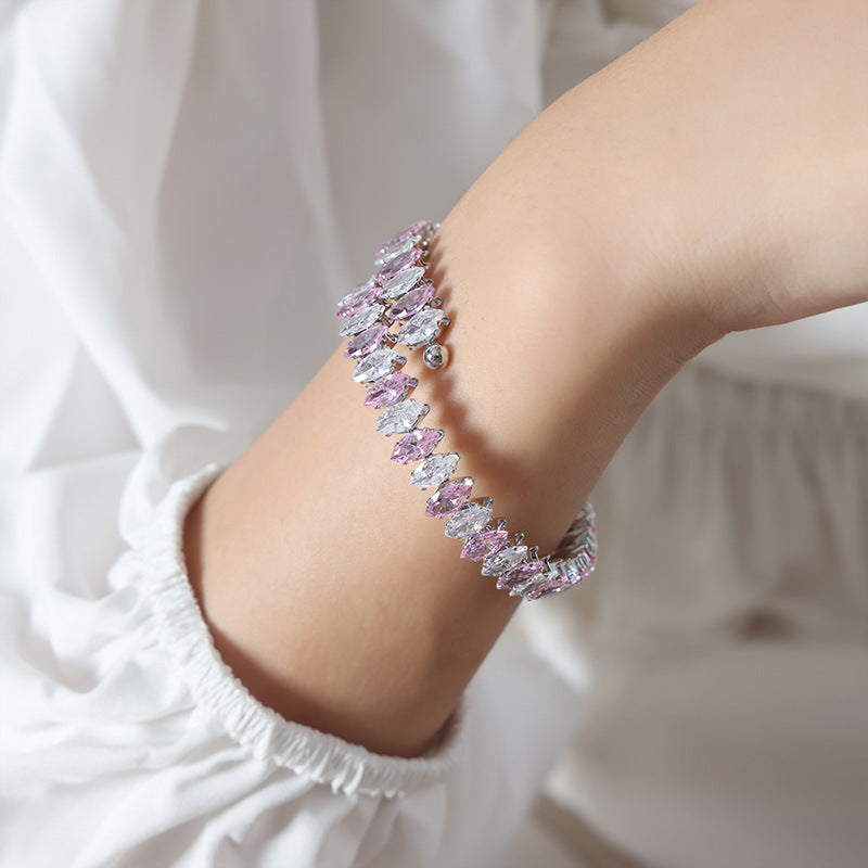 New high-end fashion personalized niche design light luxury inlaid with colored zircon bracelet jewelry women