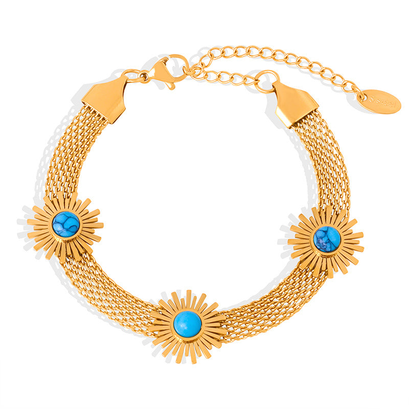 Retro light luxury high-end niche design titanium steel gold-plated flower bracelet fashion personalized jewelry female pp