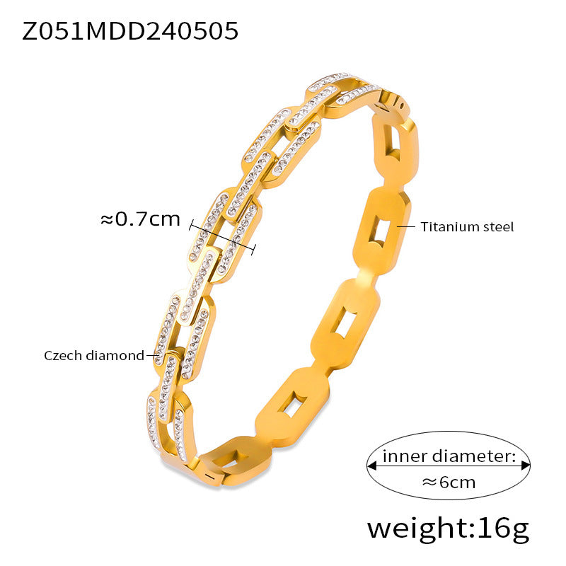 Simple personality niche geometric chain modeling jewelry hollow diamond design titanium steel gold-plated bracelet pp