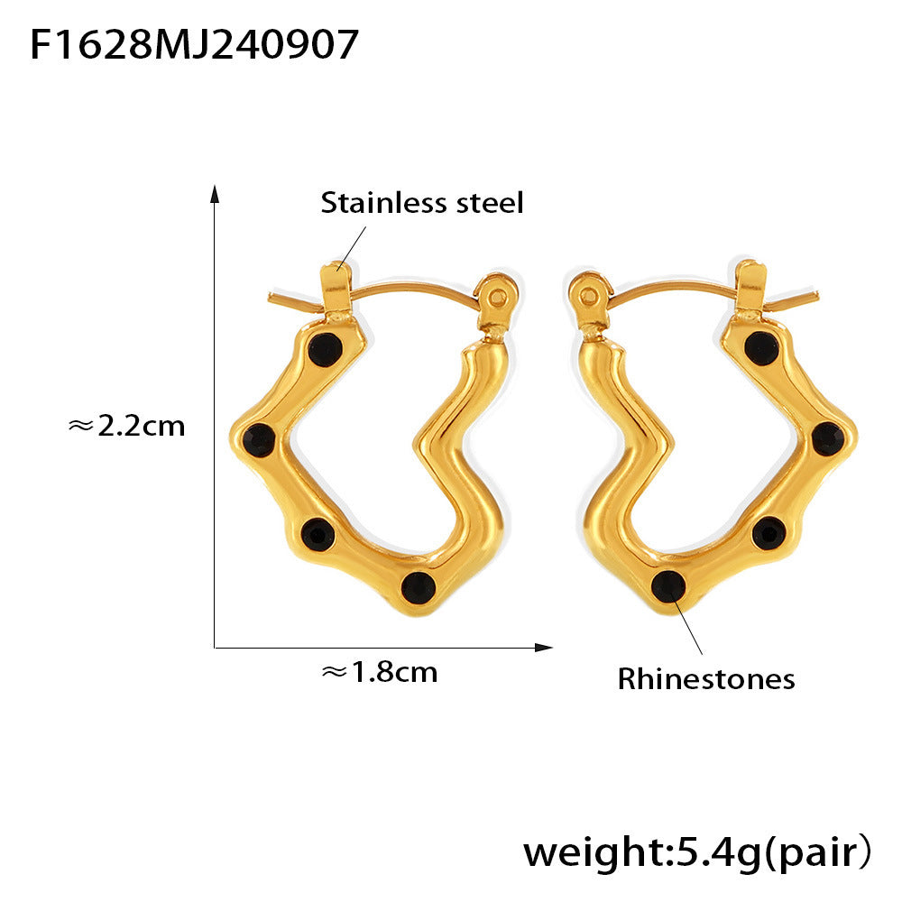 Niche heart-shaped imitation pearl earrings stainless steel 18k gold-plated light luxury stud earrings simple earrings spot women