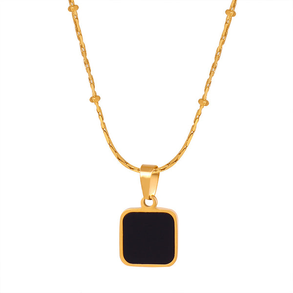 New fashion retro light luxury high sense niche square pendant collarbone chain personalized design titanium steel jewelry pp