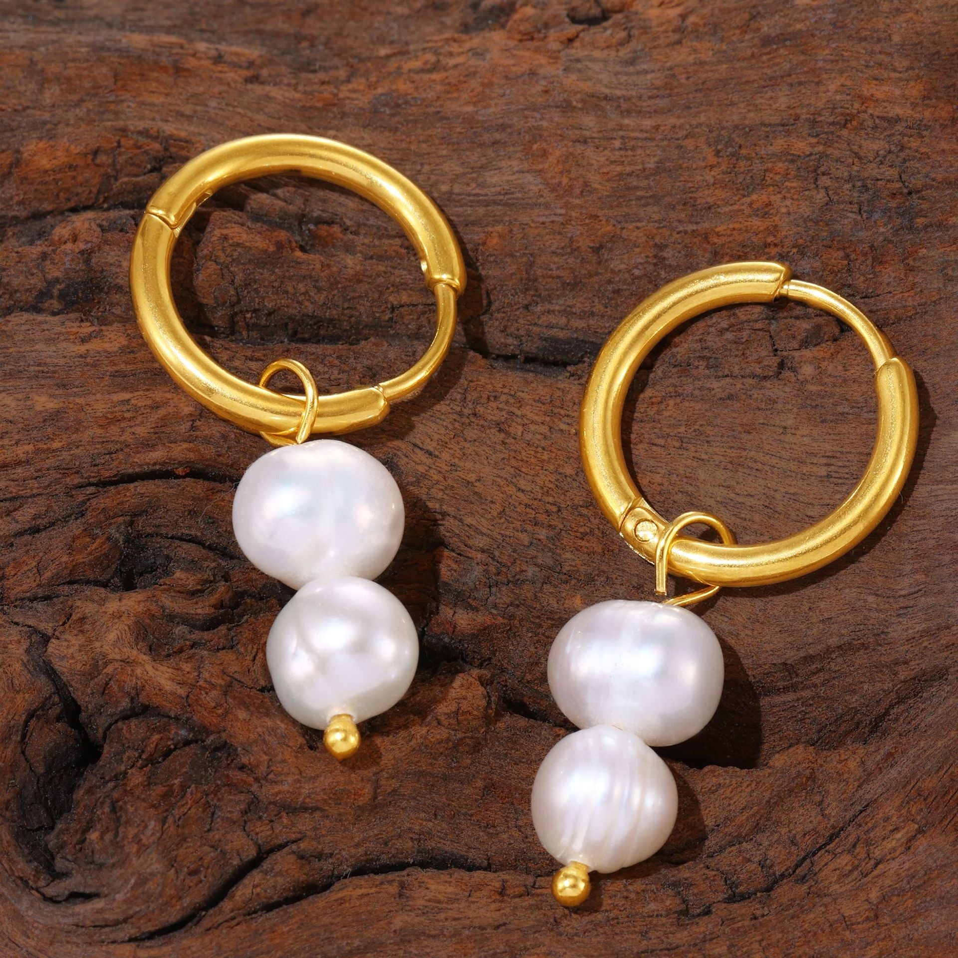 Tassel imitation pearl earrings fashion personalized design titanium steel plated 18k gold light luxury versatile earrings spot