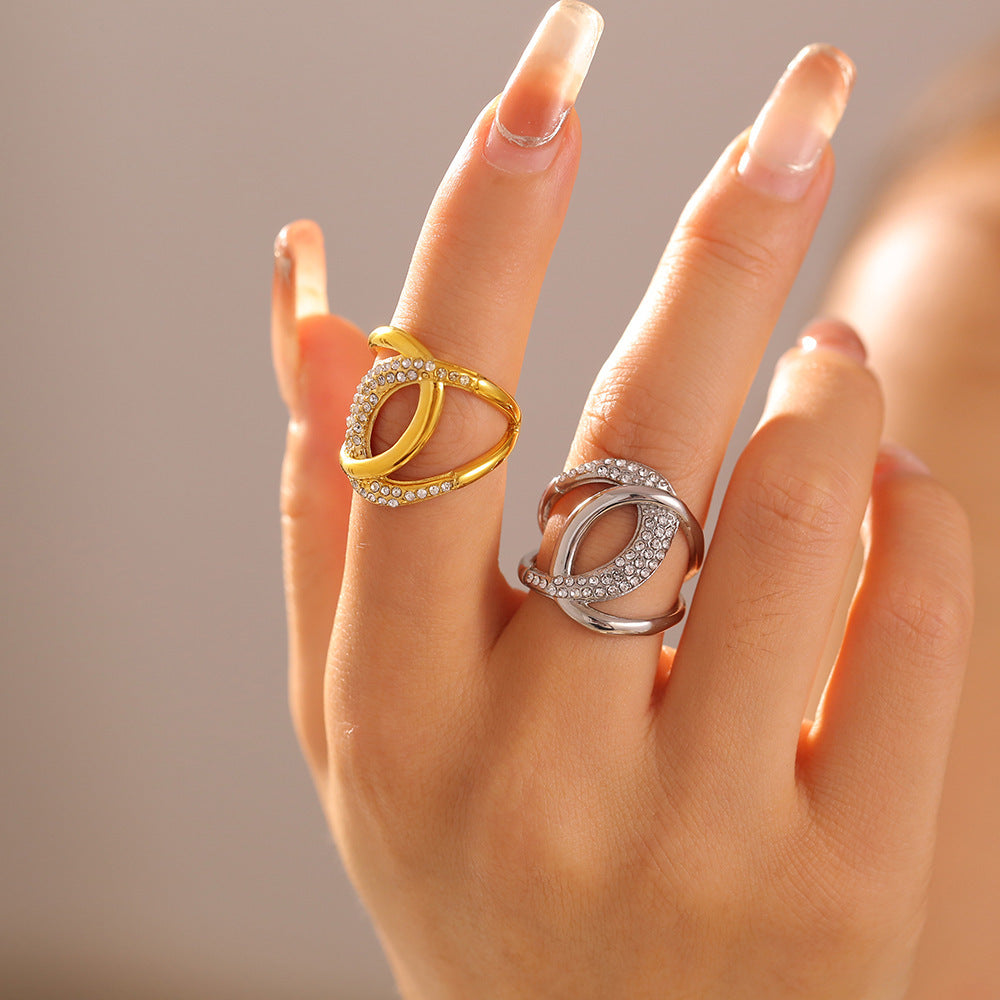 New Xiaoxiangfeng double C inlaid zircon ring women's INS light luxury titanium steel plated 18k real gold index finger ring spot pp