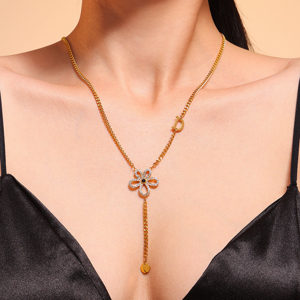 Handmade flower sticky zircon earrings necklace jewelry set titanium steel plated 18k real gold color retention spot wholesale