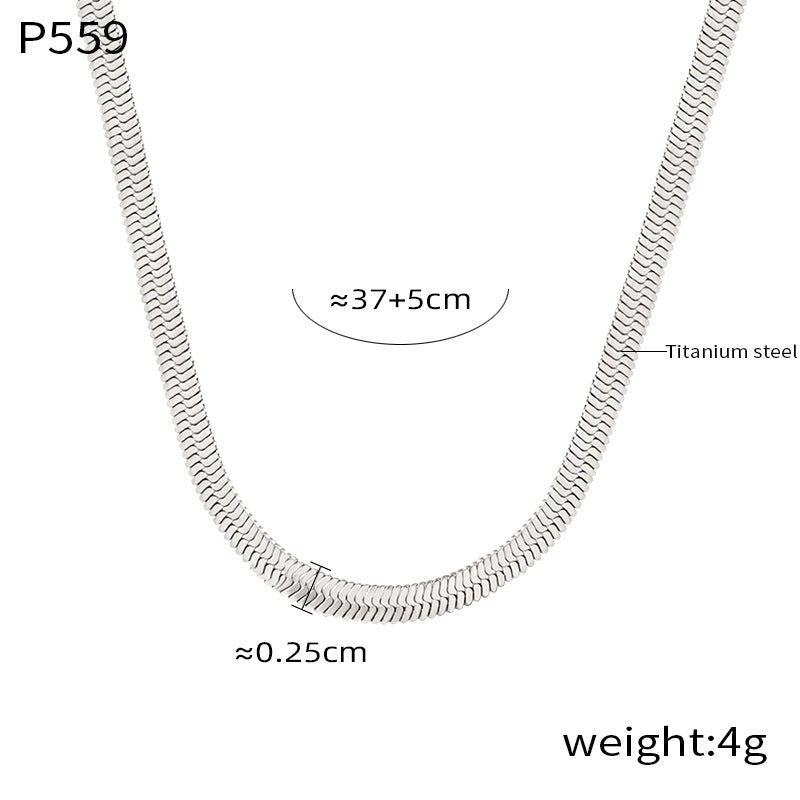 Fashion commuter simple personality versatile blade chain jewelry four-leaf clover inlaid zircon pendant titanium steel gold-plated necklace pp