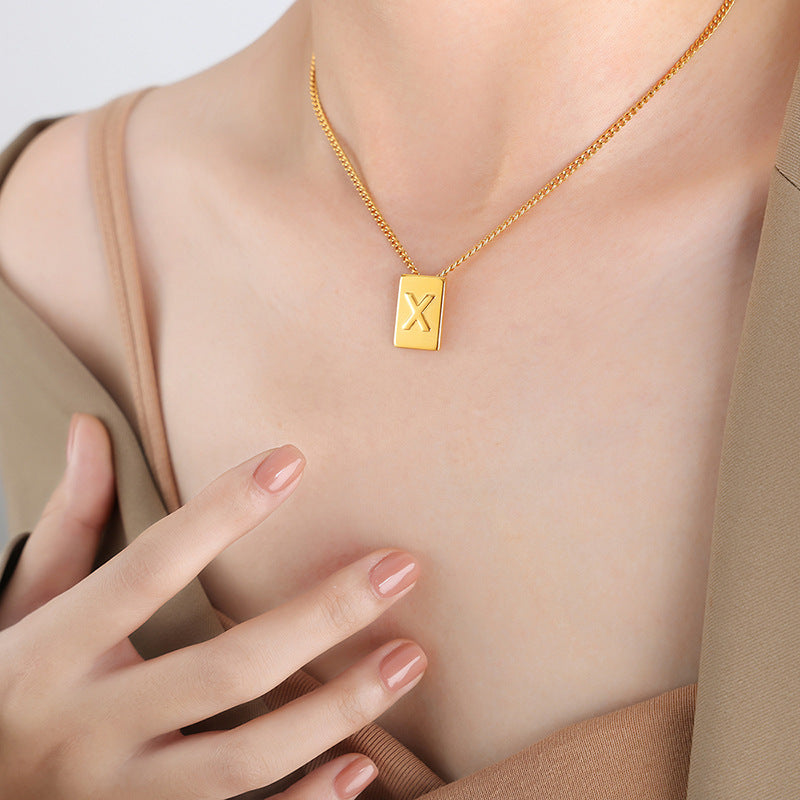 New personalized 26-letter chain square titanium steel gold-plated pendant jewelry women's spot wholesale