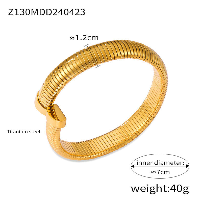Hot-selling niche personalized opening bracelet inlaid with zircon design sense goose throat shape titanium steel jewelry set pp
