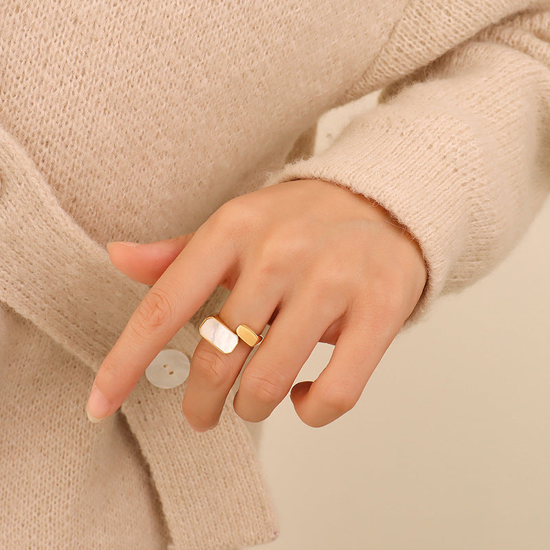 New retro fashion white sea shell open ring women's titanium steel plated 18K real gold ring hand jewelry pp