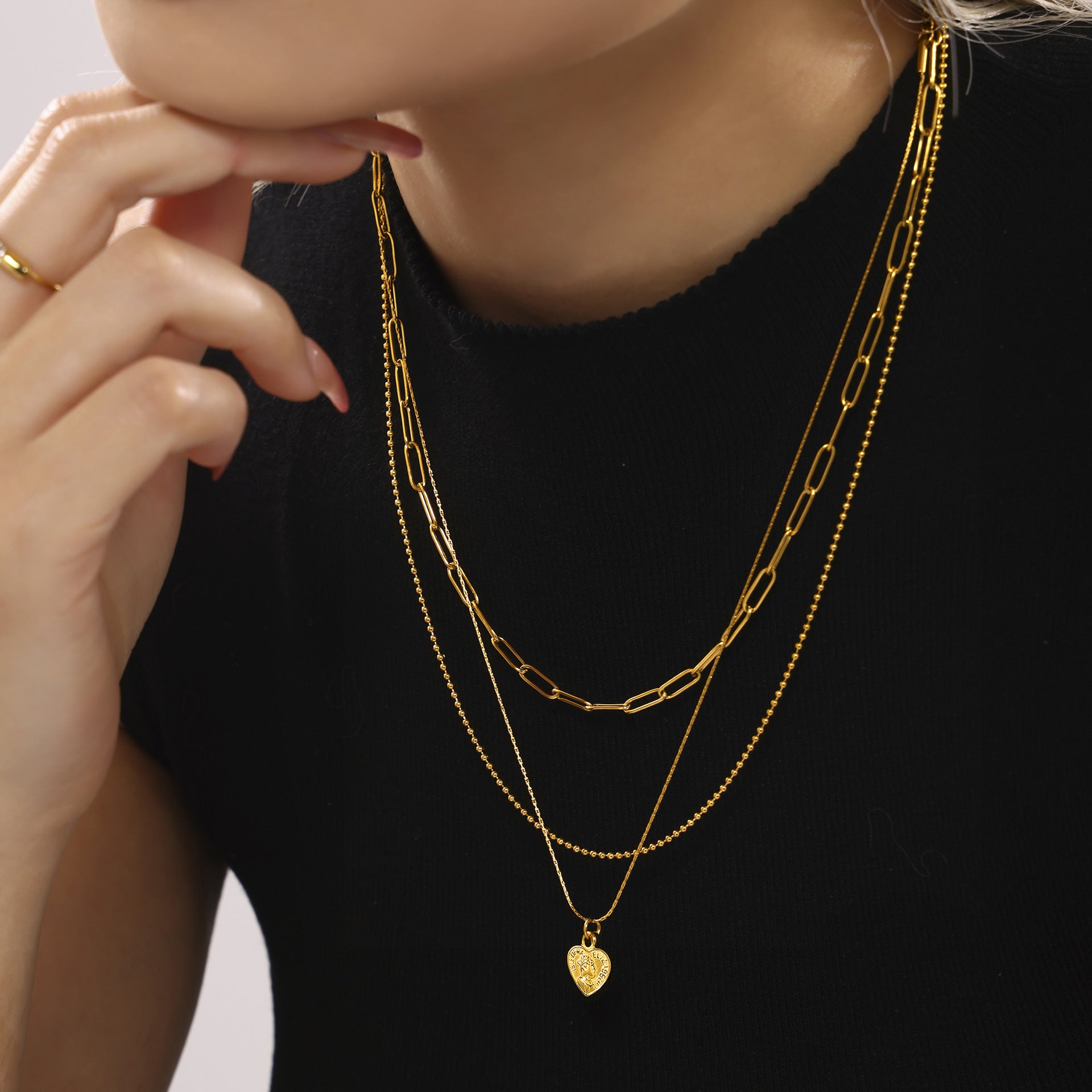 Stainless steel plated 18K real gold ultra-fine S chain love Elizabeth necklace fashion versatile jewelry women's spot
