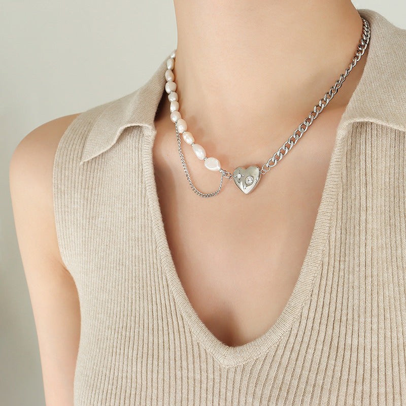 Titanium steel light luxury cold wind titanium steel love pendant necklace does not fade niche design bracelet jewelry set decoration
