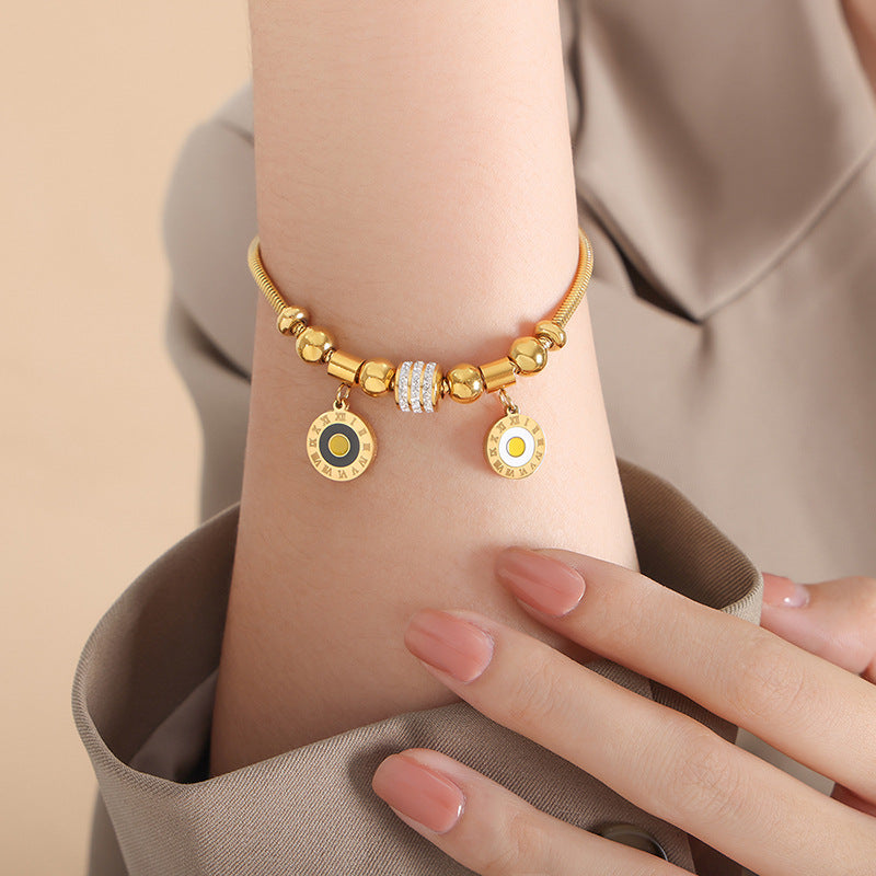 Titanium steel electroplated 18k gold non-fading pendant bracelet female, new retro heart-shaped pendant bracelet wholesale pp