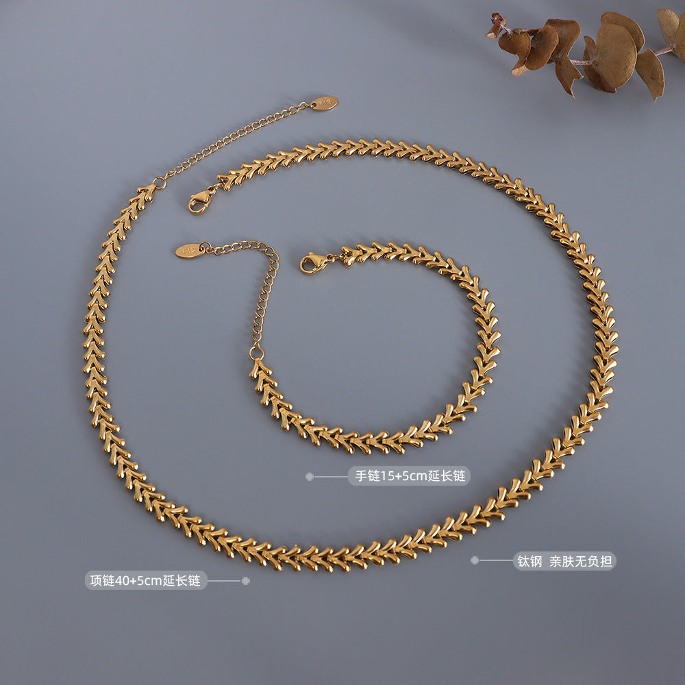 Marka Style Fashion Personality Leaf Necklace Clavicle Chain Bracelet Titanium Steel 18k Gold Jewelry Necklace Set