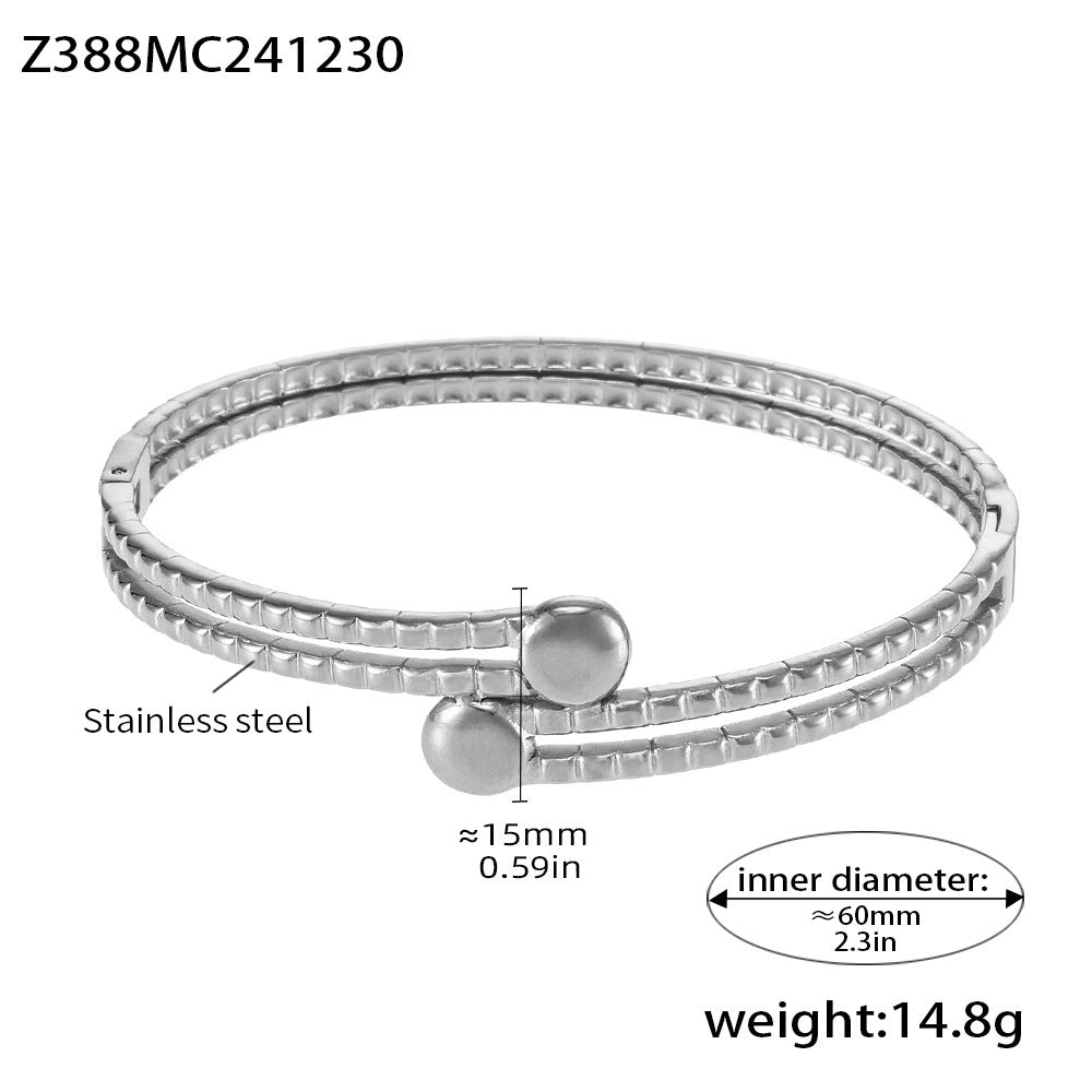 Titanium steel bracelet light luxury PVD electroplating 18K real gold European and American trend Bracelet bracelet combination spot