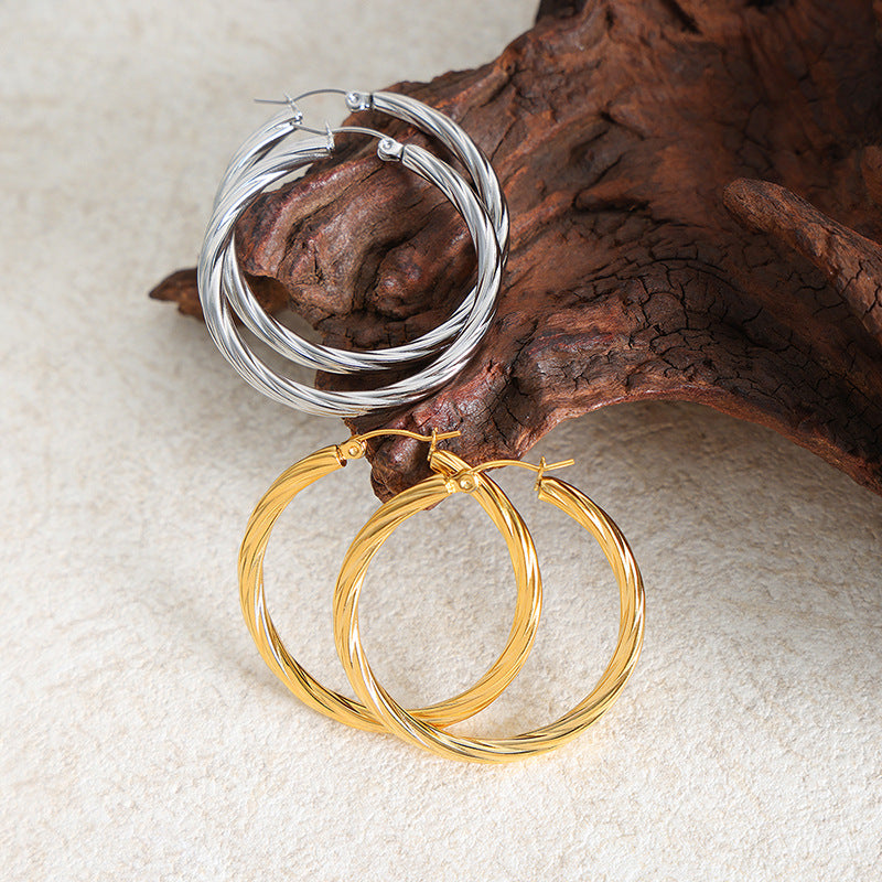 No fading, exaggerated circle, smooth surface, exaggerated large earrings, summer earrings, titanium steel hair accessories, women's 99