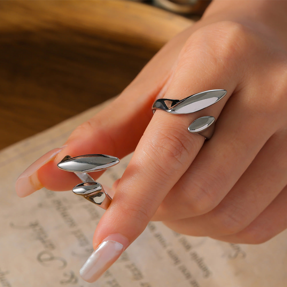 Minimalist style elegant temperament personalized open index finger ring geometric personality melon seed shape design titanium steel gold-plated ring pp
