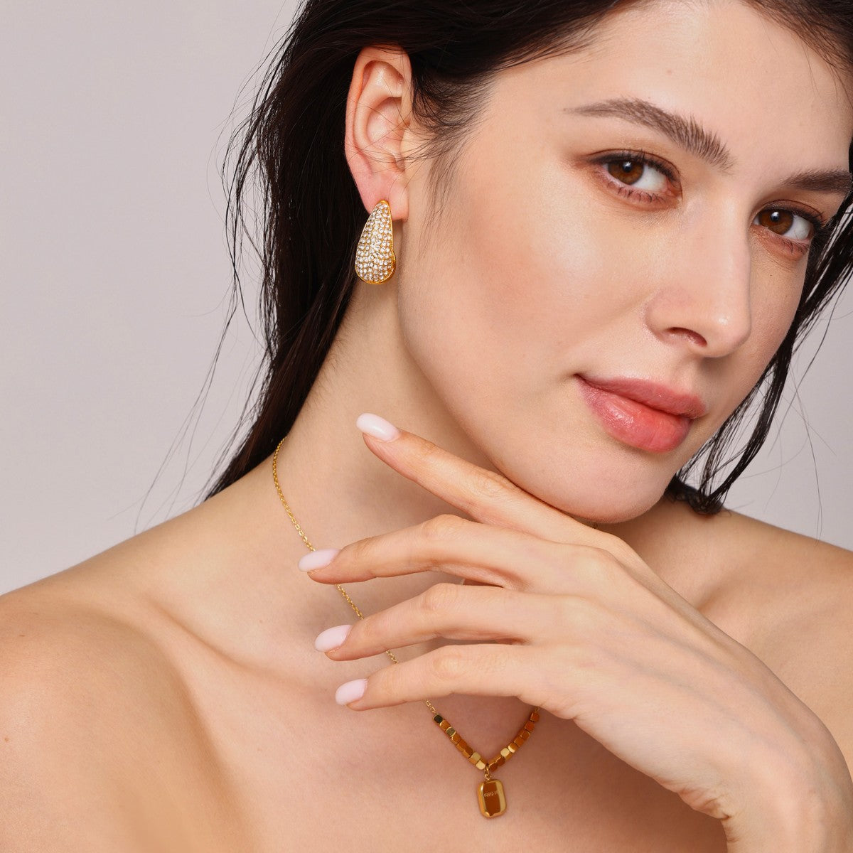 Water drop diamond earrings French small square engraving English square brand pendant necklace daily accessories women