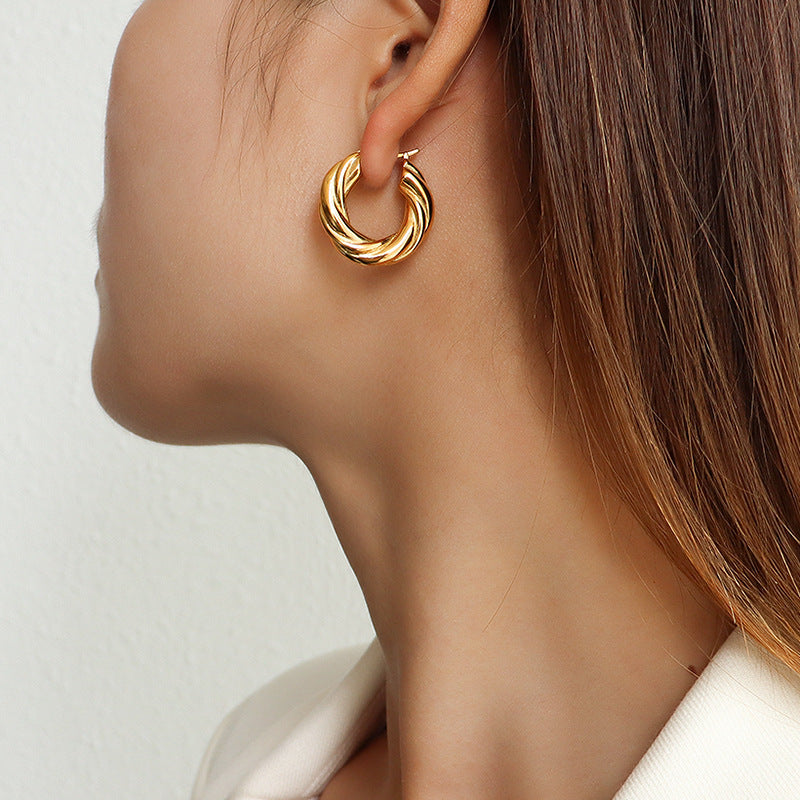 Marka temperament texture heavy industry special-shaped DIY earrings titanium steel plated 18K real gold non-fading earrings F435