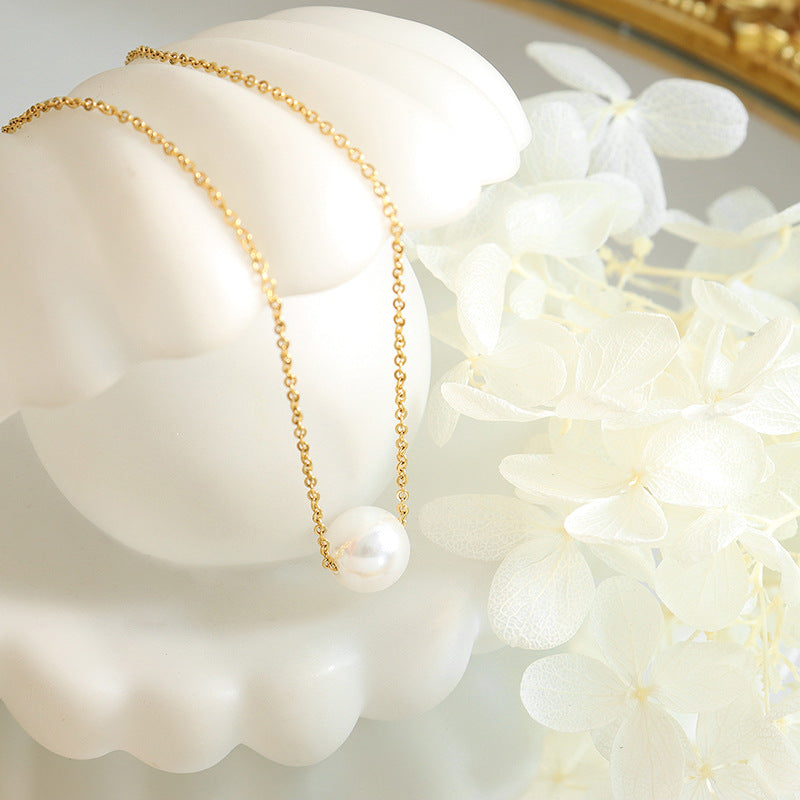 Titanium steel gold-plated collarbone chain imitation pearl pendant necklace plated 18K gold non-fading niche design jewelry wholesale 99