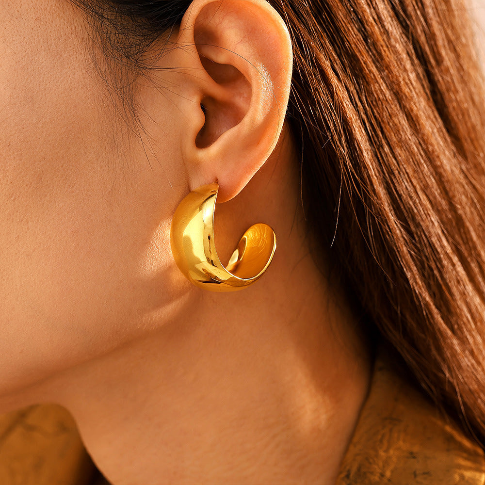 Accessories Light Luxury Wide Glossy C-Shaped Earrings Women's Titanium Steel Exaggerated Earrings PVD Color Retaining Electroplating Earrings