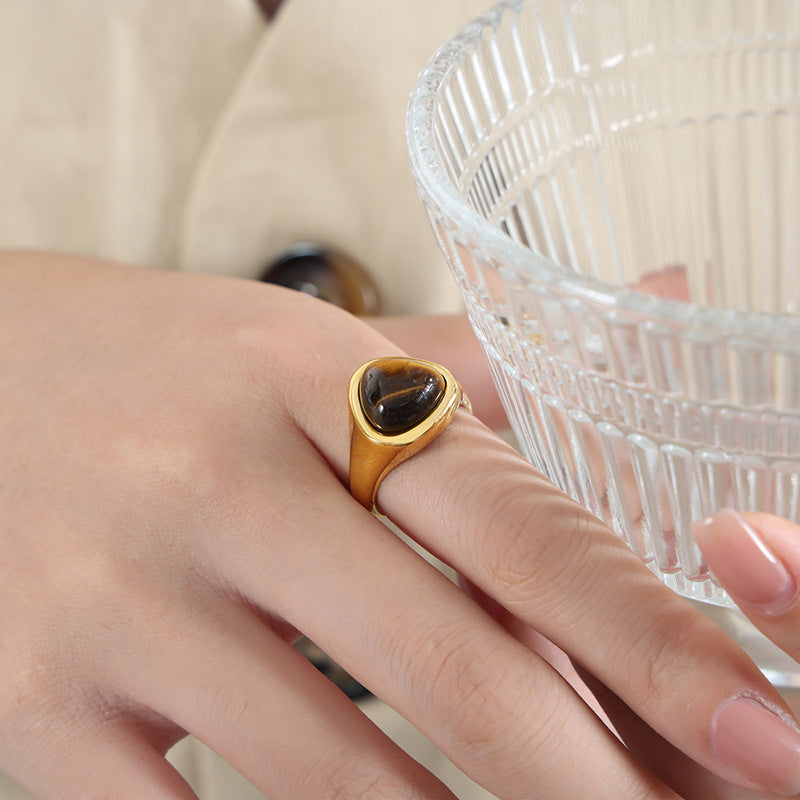 Hot-selling natural powder spar natural tiger's eye retro light luxury elegant couple ring titanium steel ring 99