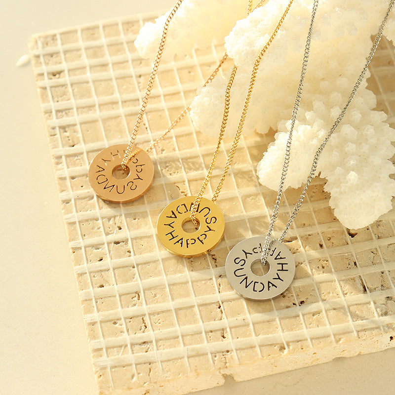 Wind English Hollow Round Brand Pendant Necklace Women's Clavicle Neck Chain Titanium Steel Plated 18k Gold P950pp