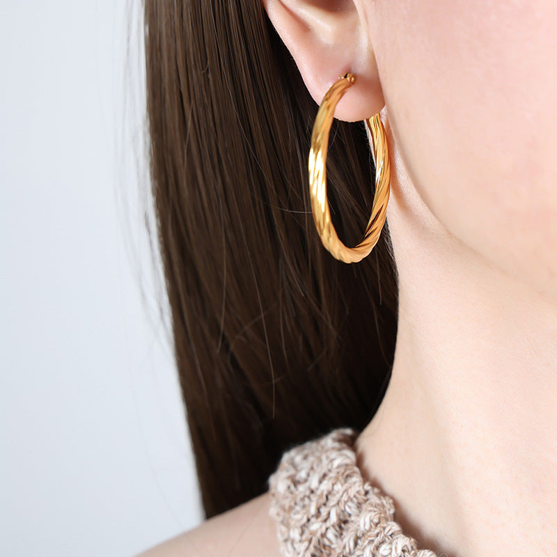 No fading, exaggerated circle, smooth surface, exaggerated large earrings, summer earrings, titanium steel hair accessories, women's 99