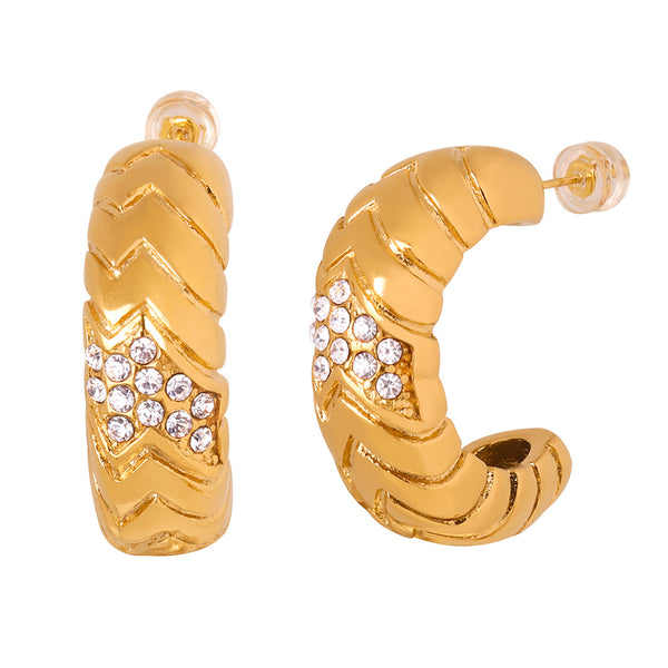 New light luxury high-end temperament diamond-encrusted earrings C-shaped titanium steel plated with 18K gold non-fading earrings women's jewelry