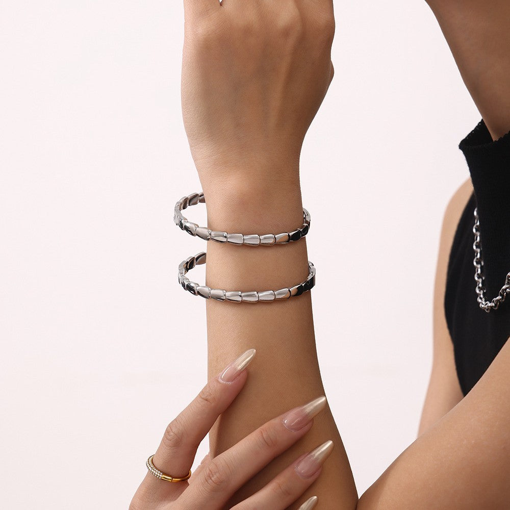 Trend geometric splicing buckle bracelet fashion personality stainless steel plated 18K gold factory wholesale