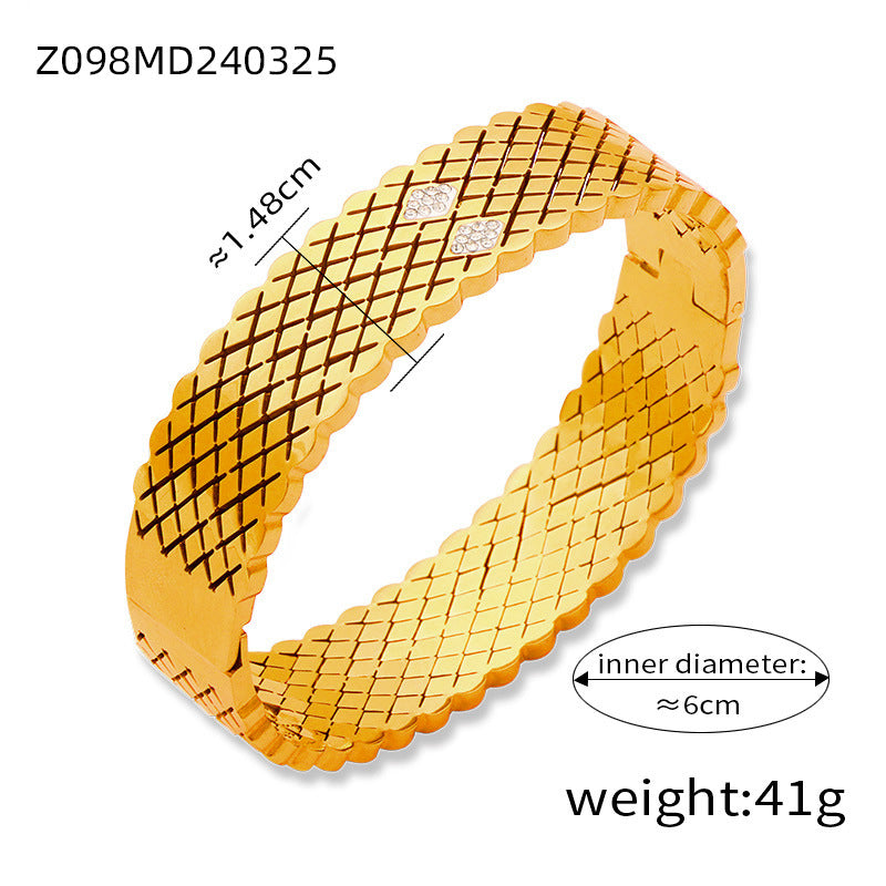 Fashion new cross-border personalized niche design titanium steel gold-plated diamond-encrusted geometric bracelet jewelry