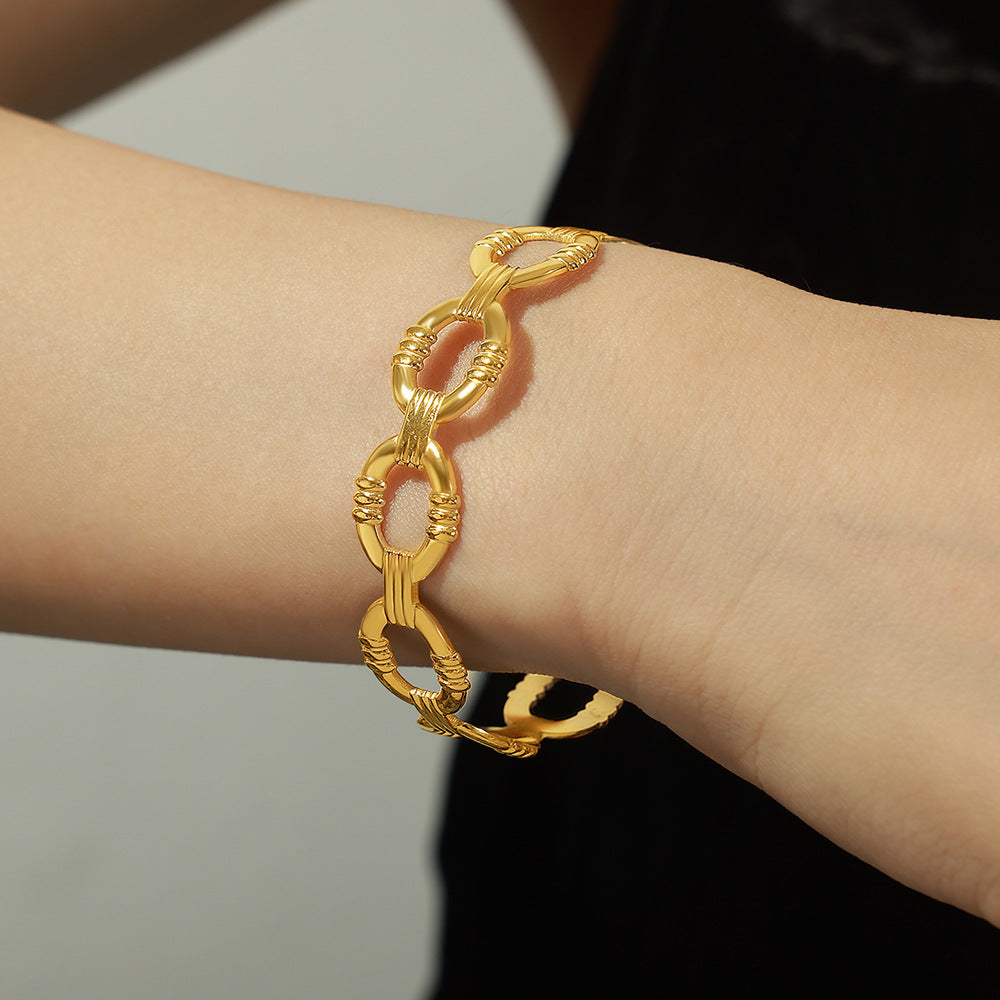New simple, fashionable and versatile personalized titanium steel gold-plated irregular geometric hollow opening bracelet jewelry
