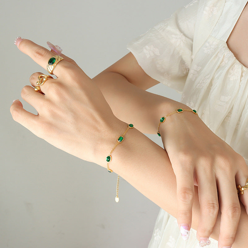 Niche design court style accessories Douyin same jewelry emerald zircon inlaid titanium steel gold-plated bracelet 99