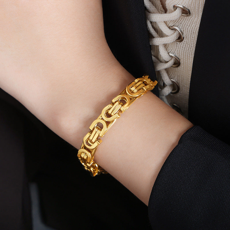 Retro hip hop metal bracelet bracelet titanium steel men and women with the same niche design sense Internet celebrity heavy industry bracelet