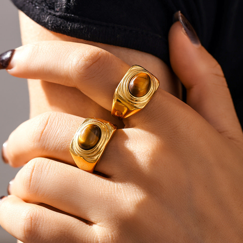 Vintage Textured Edge Oval Tiger's Eye Ring Titanium Steel Gold Plated Simple Light Luxury Index Finger Ring