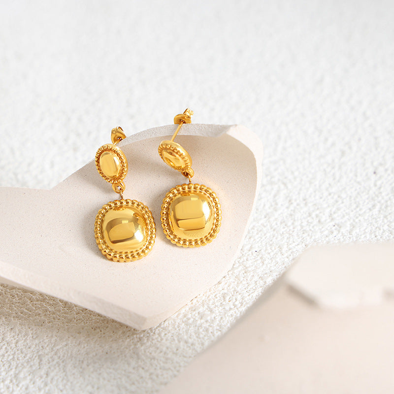 Light luxury non-fading titanium steel electroplated literary and artistic fan earrings retro bread square earrings