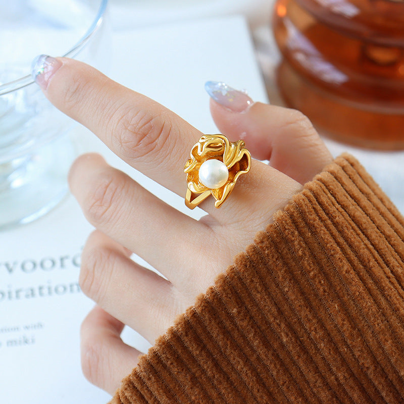 Tide brand designer European and American style fashionable pleated lava ring women's irregular titanium steel gold-plated pearl ring