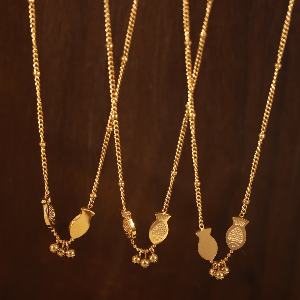 Guochao New Chinese Style Personalized Pisces Play Bead Design Sense Necklace Fashion Versatile Koi Clip Bead Chain Titanium Steel Clavicle Chain
