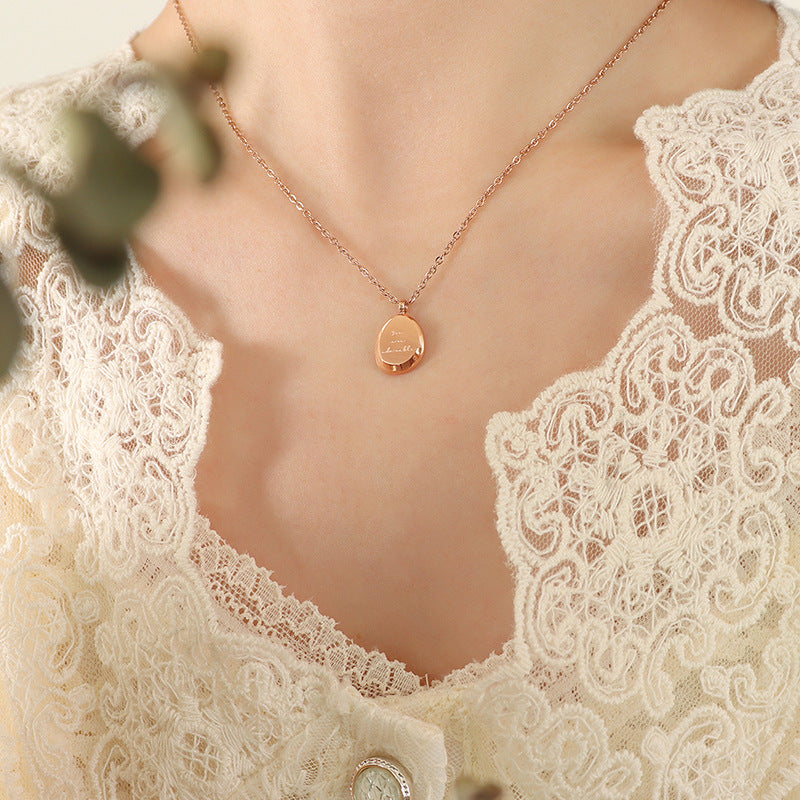 Neutral Wind Irregular Oval Pendant Necklace Female, Titanium Steel Plated 18K Gold Clavicle Chain Jewelry P57099