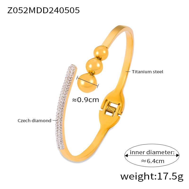 Simple personality niche geometric chain modeling jewelry hollow diamond design titanium steel gold-plated bracelet pp