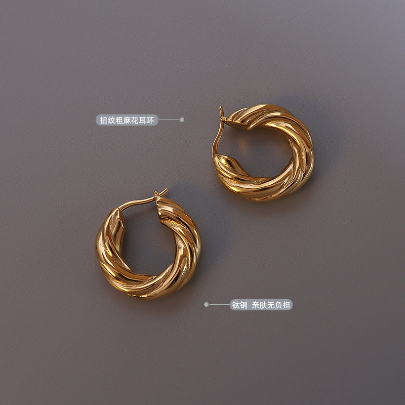 Marka temperament texture heavy industry special-shaped DIY earrings titanium steel plated 18K real gold non-fading earrings F435