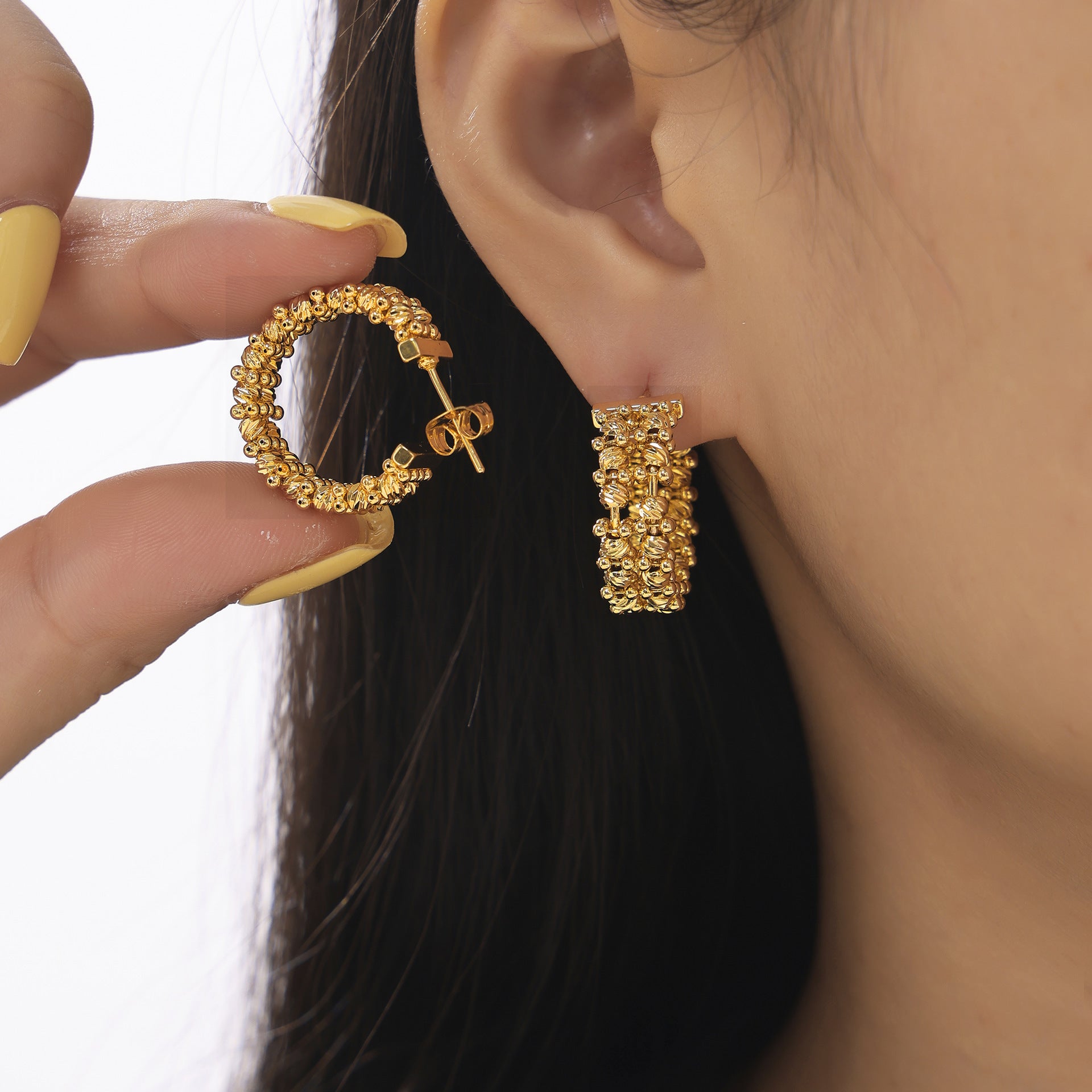 Hot-selling large and small gold beads splicing geometric C-shaped earrings European and American fashion personalized design copper earrings women