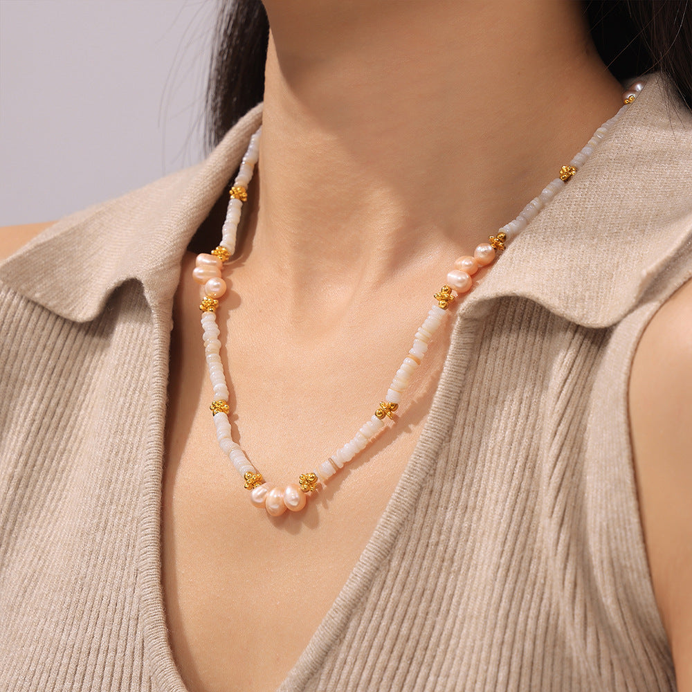 Natural freshwater pearl shell beaded necklace light luxury design titanium steel plated 18k gold collarbone chain pp