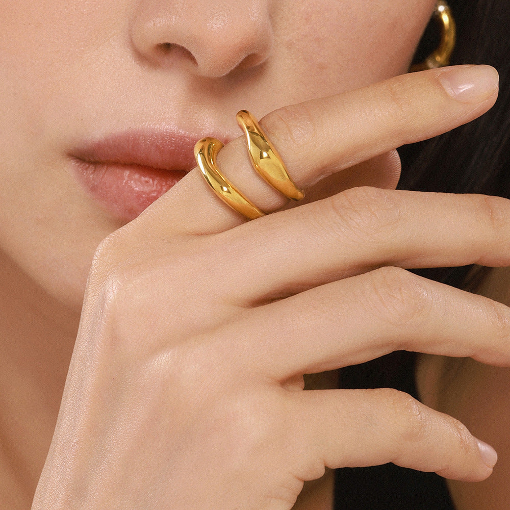Simple rectangular ring European and American fashion niche versatile jewelry stainless steel plated 18K real gold ring 99