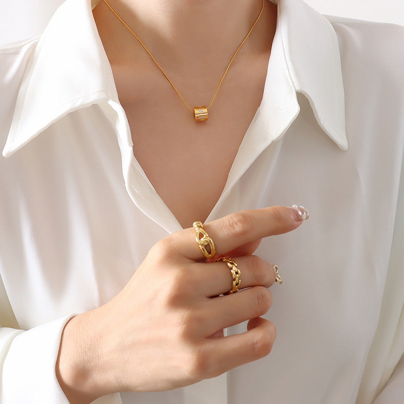 Versatile non-fading zircon inlaid hollow cylindrical necklace plated with 18K gold women's jewelry 99